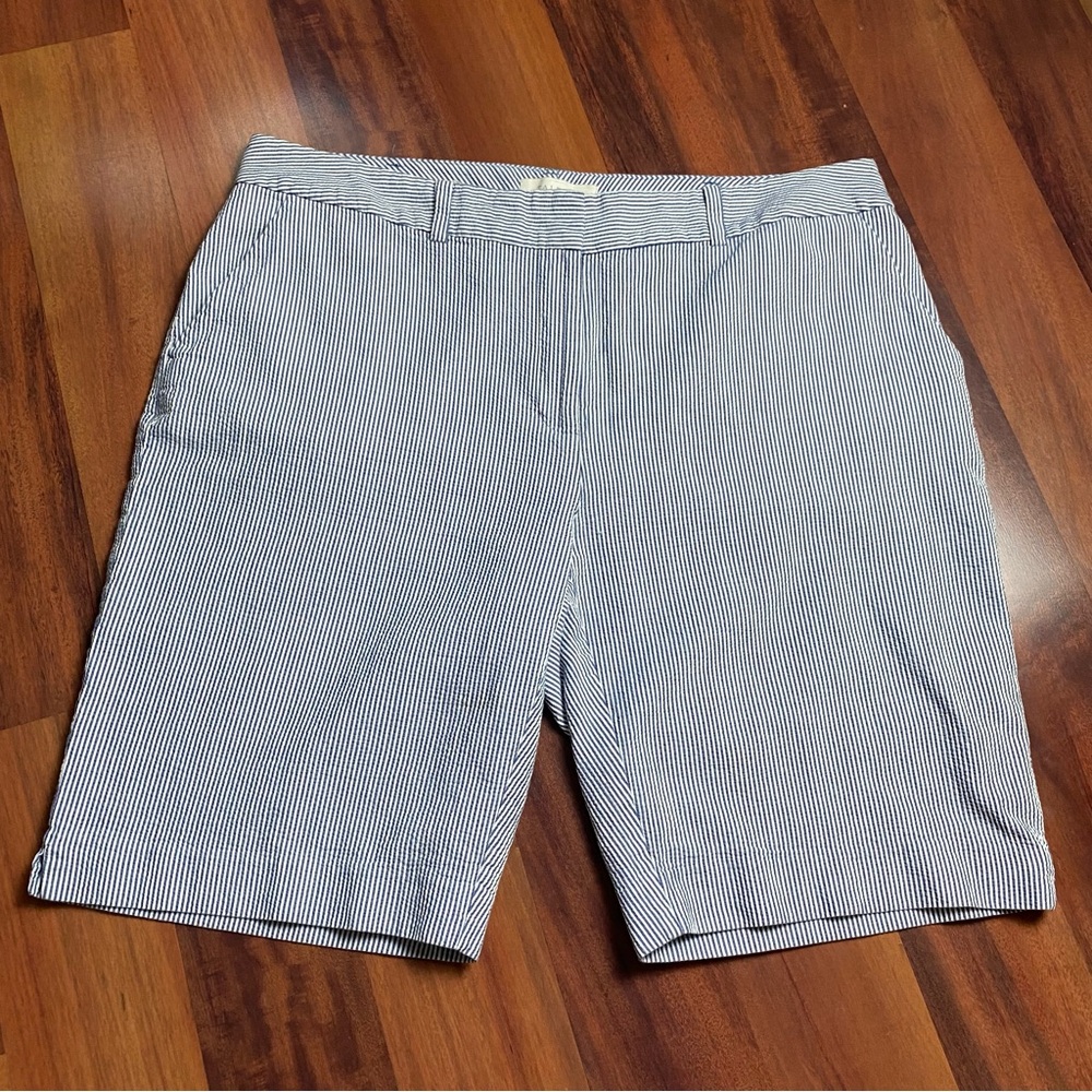 Talbots 14w shorts stripes blue and white coastal